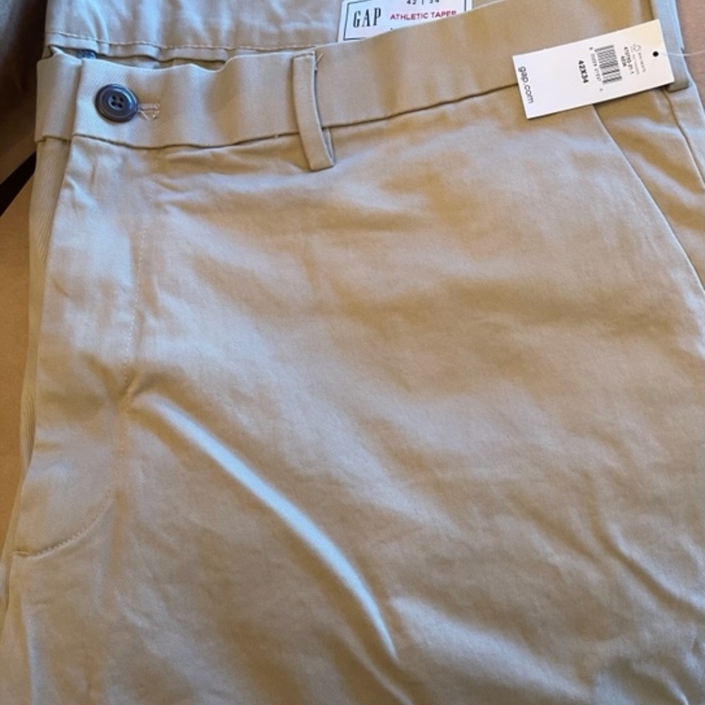 NWT GAP Modern Khakis in Athletic Taper with GapFlex - Picture 2 of 6